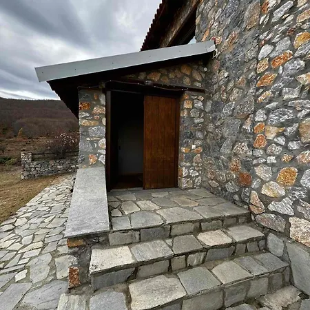 Forest House בקתה פלאיוס אגיוס אתנאסיוס
